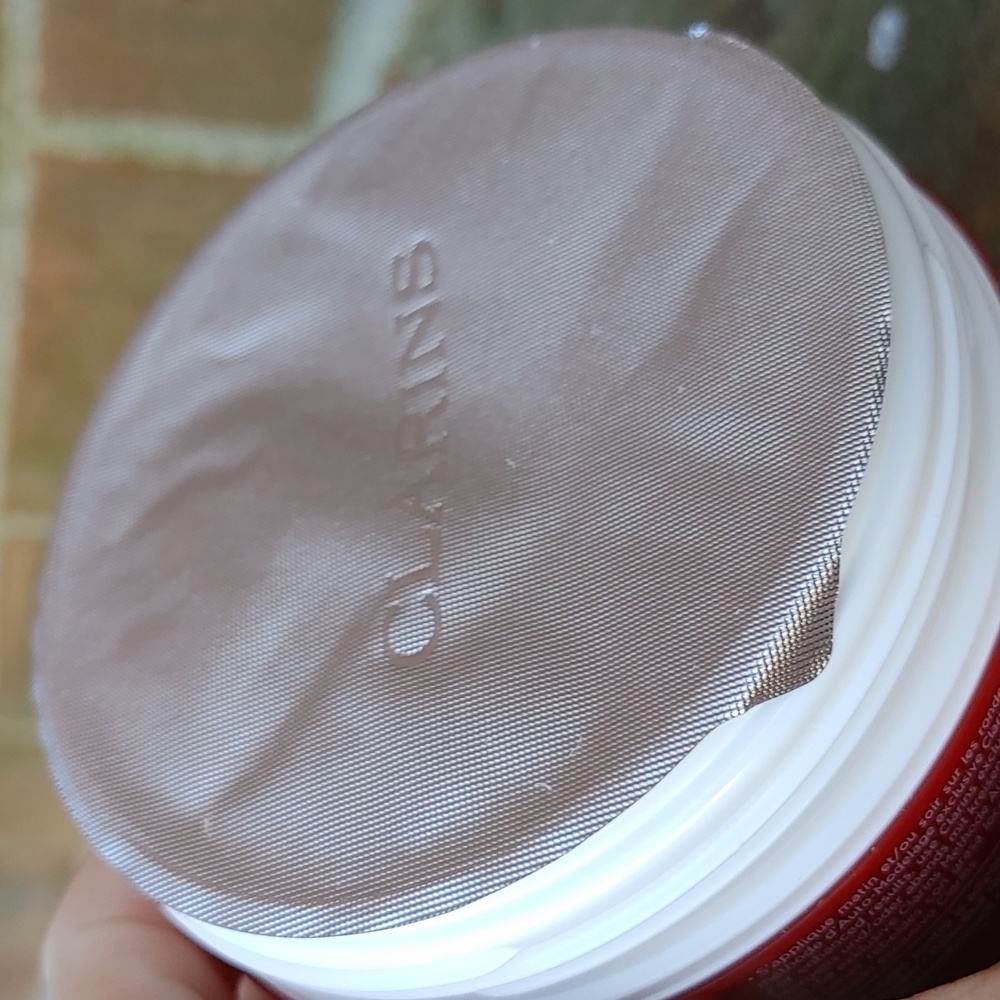 Clarins Body Shaping Cream 6.6 oz - Picture 3 of 6